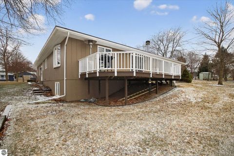 Tiny photo for 980 Glencoe Road, Alma, MI 48801 (MLS # 1943215)