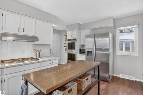 Tiny photo for 980 Glencoe Road, Alma, MI 48801 (MLS # 1943215)