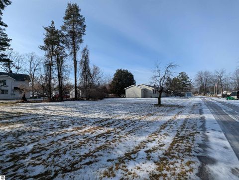 Tiny photo for 534 S Main Street, Au Gres, MI 48703 (MLS # 1941522)