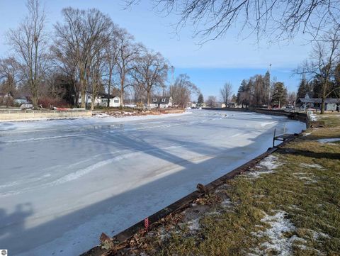 Tiny photo for 534 S Main Street, Au Gres, MI 48703 (MLS # 1941522)