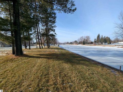 Tiny photo for 534 S Main Street, Au Gres, MI 48703 (MLS # 1941522)
