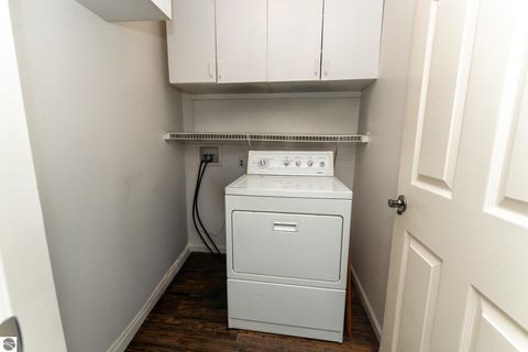 Tiny photo for 1604 E Gaylord Street, Mt Pleasant, MI 48858 (MLS # 1944953)