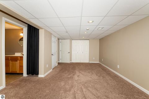 Tiny photo for 1604 E Gaylord Street, Mt Pleasant, MI 48858 (MLS # 1944953)