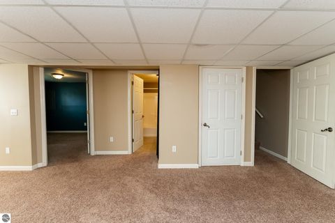 Tiny photo for 1604 E Gaylord Street, Mt Pleasant, MI 48858 (MLS # 1944953)