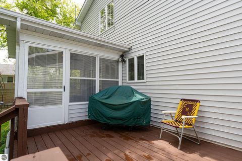Tiny photo for 1604 E Gaylord Street, Mt Pleasant, MI 48858 (MLS # 1944953)