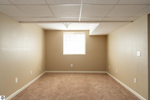 Tiny photo for 1604 E Gaylord Street, Mt Pleasant, MI 48858 (MLS # 1944953)