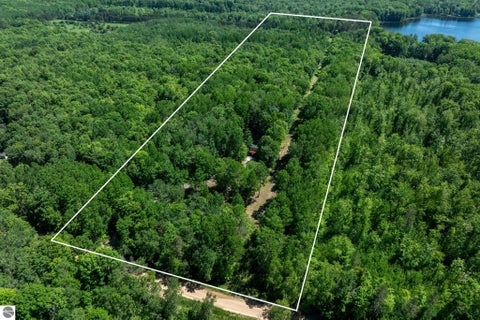 Tiny photo for 4377 W Adams Road, Lake, MI 48632 (MLS # 1946163)