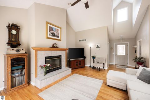 Tiny photo for 904 Bertina Lane, Traverse City, MI 49696 (MLS # 1944343)