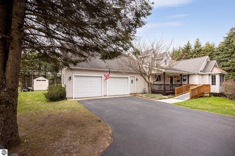 Tiny photo for 904 Bertina Lane, Traverse City, MI 49696 (MLS # 1944343)