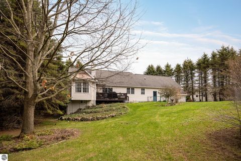Tiny photo for 904 Bertina Lane, Traverse City, MI 49696 (MLS # 1944343)