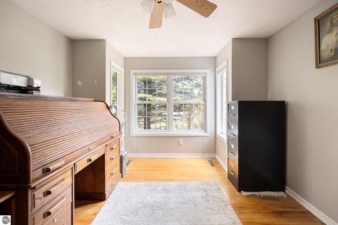 Tiny photo for 904 Bertina Lane, Traverse City, MI 49696 (MLS # 1944343)
