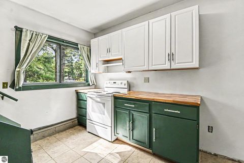 Tiny photo for 4359 Deerland Road, Oscoda, MI 48750 (MLS # 1945794)