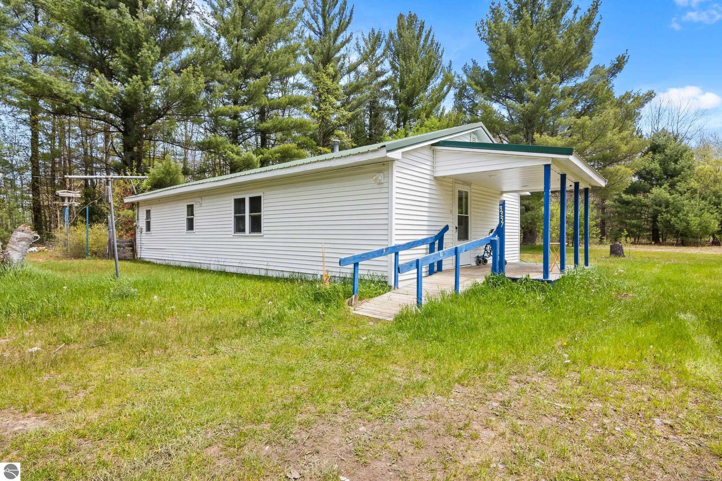 Photo 1 of 29 — 3357 SW Raymo Road, South Boardman, MI 49680
