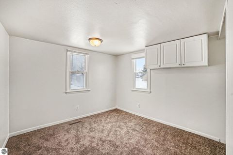 Tiny photo for 2162 3rd Street, Mt Pleasant, MI 48858 (MLS # 1941902)