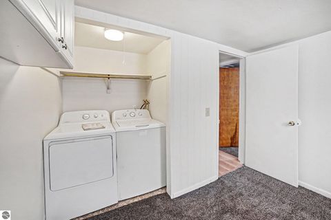 Tiny photo for 2162 3rd Street, Mt Pleasant, MI 48858 (MLS # 1941902)