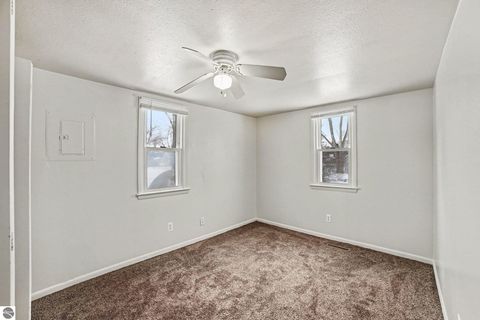 Tiny photo for 2162 3rd Street, Mt Pleasant, MI 48858 (MLS # 1941902)