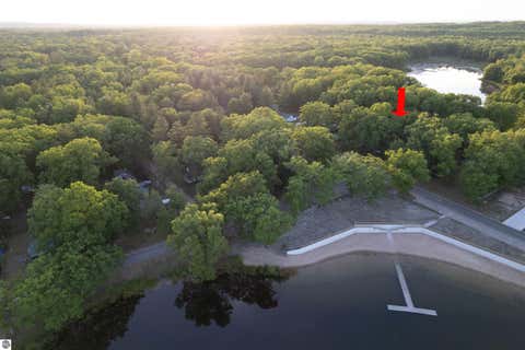 Tiny photo for 1504 Oak Street, Wellston, MI 49689 (MLS # 1946234)