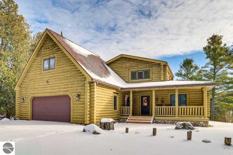 Tiny photo for 307 S Lake Huron Shore Road, Harrisville, MI 48740 (MLS # 1949329)