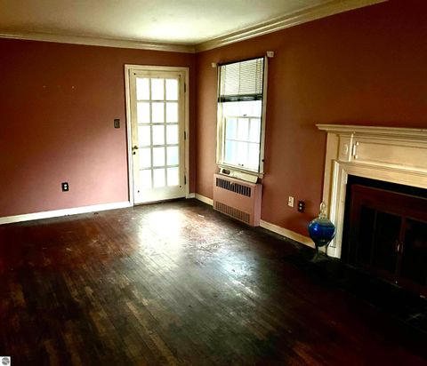 Tiny photo for 615 N Michigan Avenue, Howell, MI 48843 (MLS # 1943251)