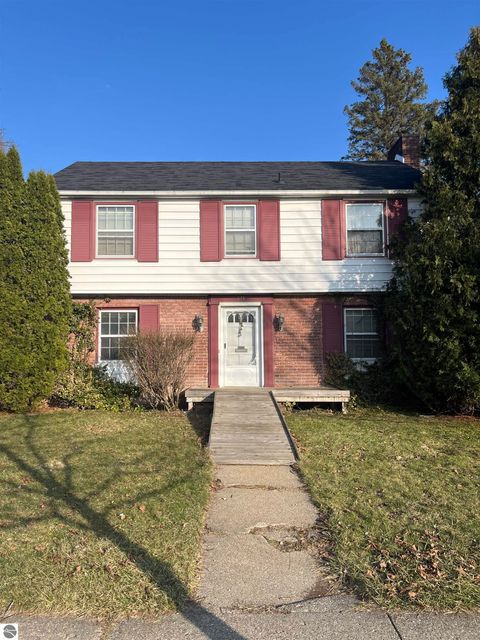 Tiny photo for 615 N Michigan Avenue, Howell, MI 48843 (MLS # 1943251)