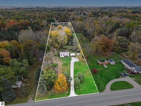 Tiny photo for 5176 N State Road, Alma, MI 48801 (MLS # 1951672)