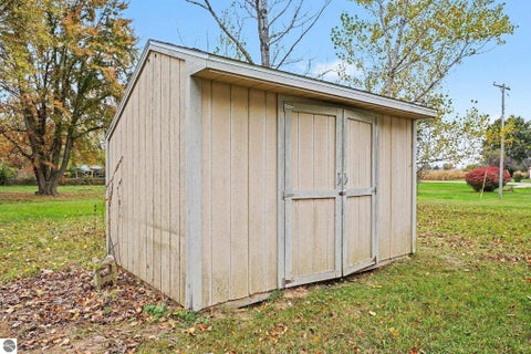 Tiny photo for 5176 N State Road, Alma, MI 48801 (MLS # 1951672)