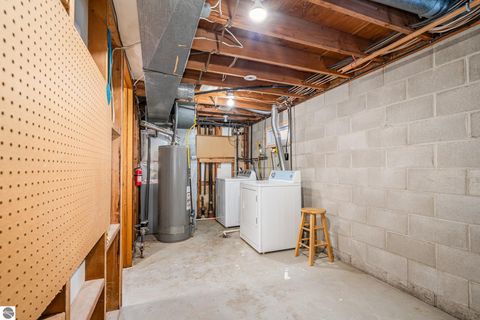 Tiny photo for 1029 Taylor Street, Mt Pleasant, MI 48858 (MLS # 1940766)