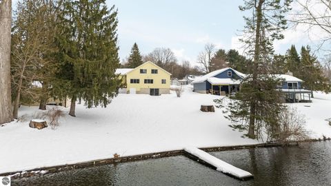 Photo of 2515 Rushton Road, Central Lake, MI 49622 (MLS # 1943231)