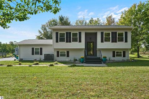 Tiny photo for 3836 Old Mission Road, Traverse City, MI 49686 (MLS # 1942221)