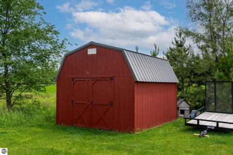 Tiny photo for 4597 W Baseline Road, Mt Pleasant, MI 48858 (MLS # 1946430)