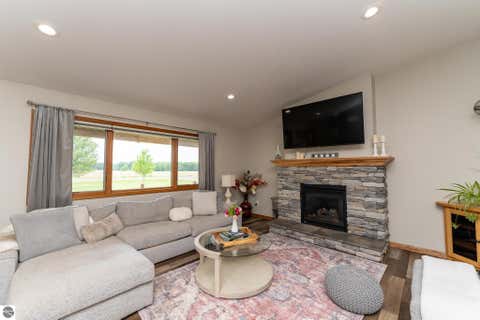 Tiny photo for 4597 W Baseline Road, Mt Pleasant, MI 48858 (MLS # 1946430)