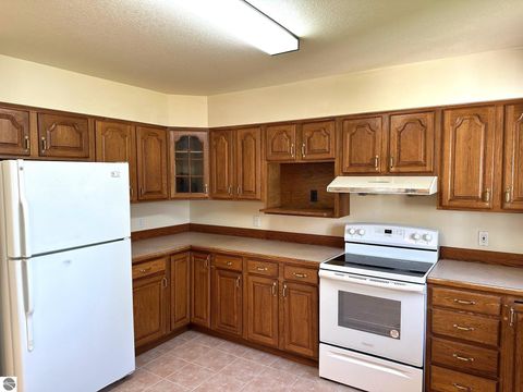 Tiny photo for 1511 Eastpointe Drive, Mt Pleasant, MI 48858 (MLS # 1944052)