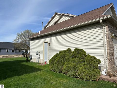 Tiny photo for 1511 Eastpointe Drive, Mt Pleasant, MI 48858 (MLS # 1944052)
