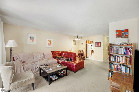 Tiny photo for 340 Applewood Lane, Mt Pleasant, MI 48858 (MLS # 1942088)