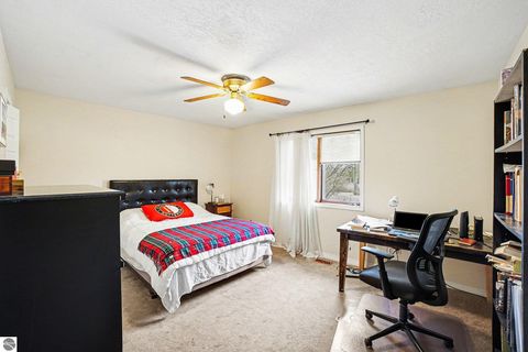 Tiny photo for 340 Applewood Lane, Mt Pleasant, MI 48858 (MLS # 1942088)