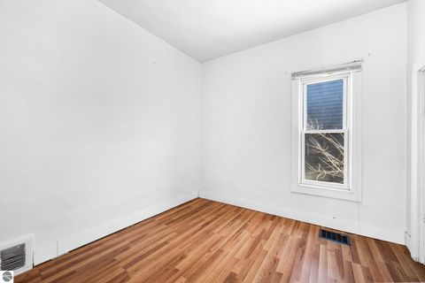 Tiny photo for 848 E State Street, Traverse City, MI 49686 (MLS # 1943789)