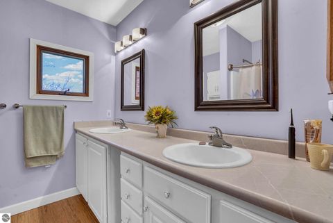 Tiny photo for 2255 Wenonah Trail, Lake City, MI 49651 (MLS # 1945175)