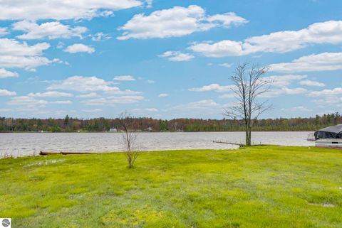 Tiny photo for 2255 Wenonah Trail, Lake City, MI 49651 (MLS # 1945175)