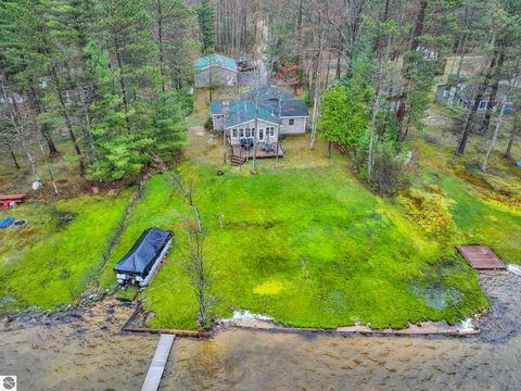 Tiny photo for 2255 Wenonah Trail, Lake City, MI 49651 (MLS # 1945175)