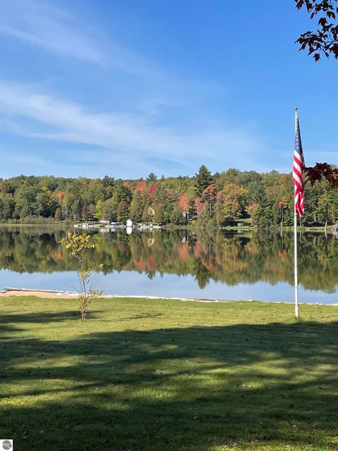 Tiny photo for 2255 Wenonah Trail, Lake City, MI 49651 (MLS # 1945175)