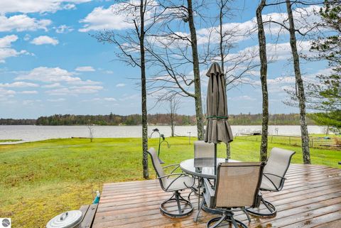 Tiny photo for 2255 Wenonah Trail, Lake City, MI 49651 (MLS # 1945175)