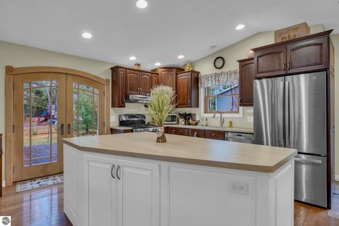 Tiny photo for 2255 Wenonah Trail, Lake City, MI 49651 (MLS # 1945175)