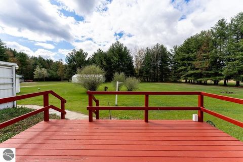 Tiny photo for 8824 E Pickard Road, Mt Pleasant, MI 48858 (MLS # 1944893)