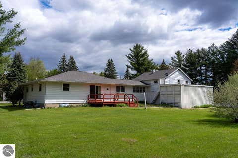 Tiny photo for 8824 E Pickard Road, Mt Pleasant, MI 48858 (MLS # 1944893)