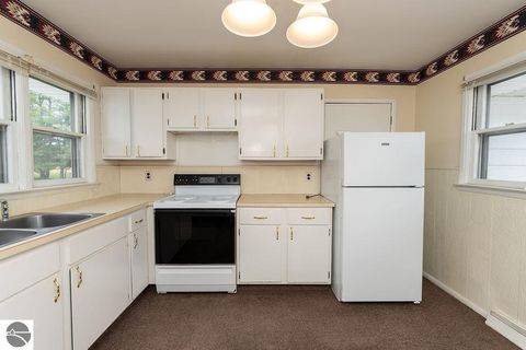 Tiny photo for 8824 E Pickard Road, Mt Pleasant, MI 48858 (MLS # 1944893)