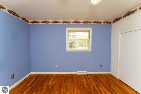 Tiny photo for 8824 E Pickard Road, Mt Pleasant, MI 48858 (MLS # 1944893)