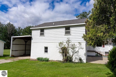 Tiny photo for 8824 E Pickard Road, Mt Pleasant, MI 48858 (MLS # 1944893)