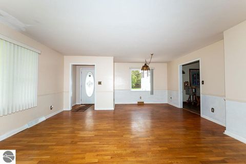 Tiny photo for 8824 E Pickard Road, Mt Pleasant, MI 48858 (MLS # 1944893)