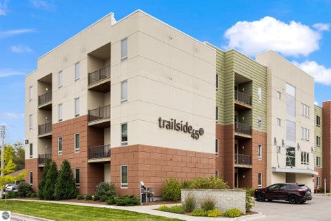 Tiny photo for 630 Garfield Avenue #210, Traverse City, MI 49684 (MLS # 1951644)