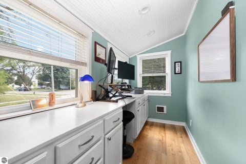 Tiny photo for 802 Randolph Street, Traverse City, MI 49684 (MLS # 1949748)